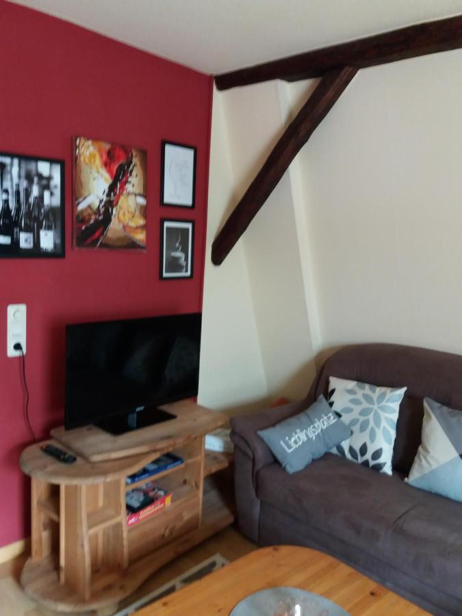 Weingut Matthias Dauns Apartment Райл Екстериор снимка