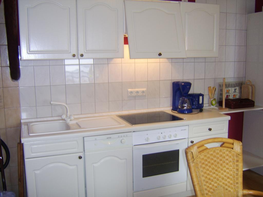 Weingut Matthias Dauns Apartment Райл Стая снимка