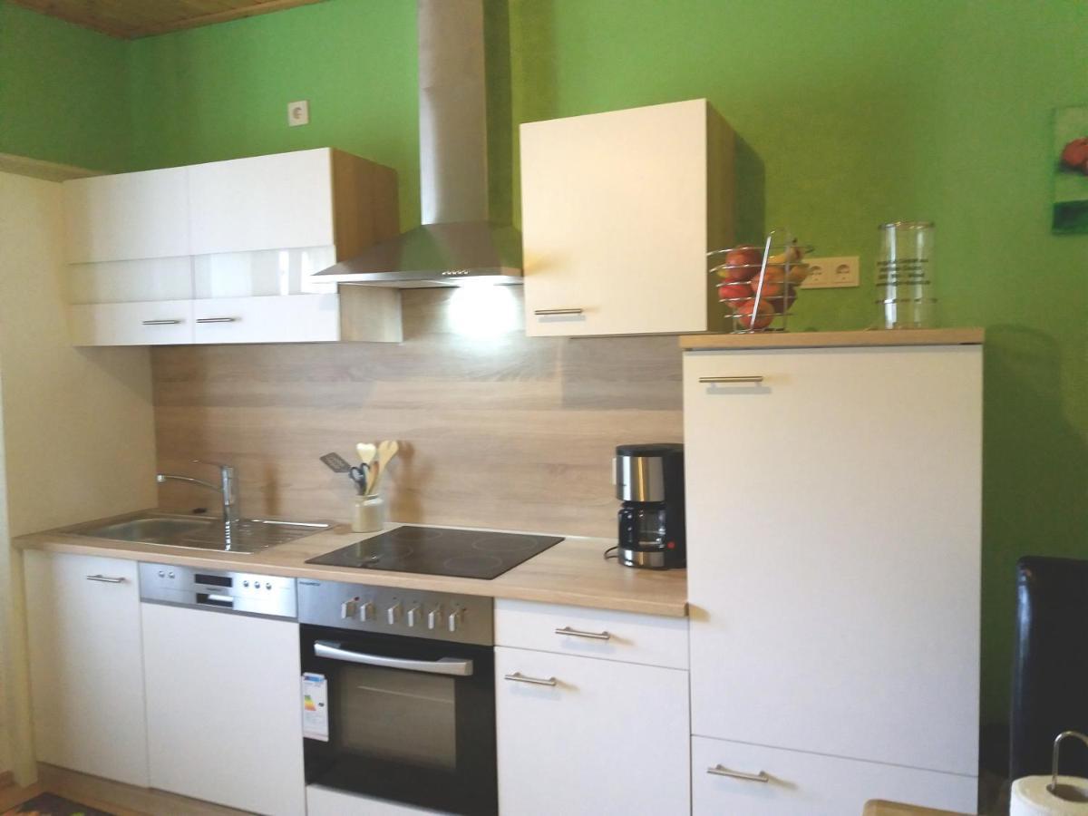 Weingut Matthias Dauns Apartment Райл Екстериор снимка
